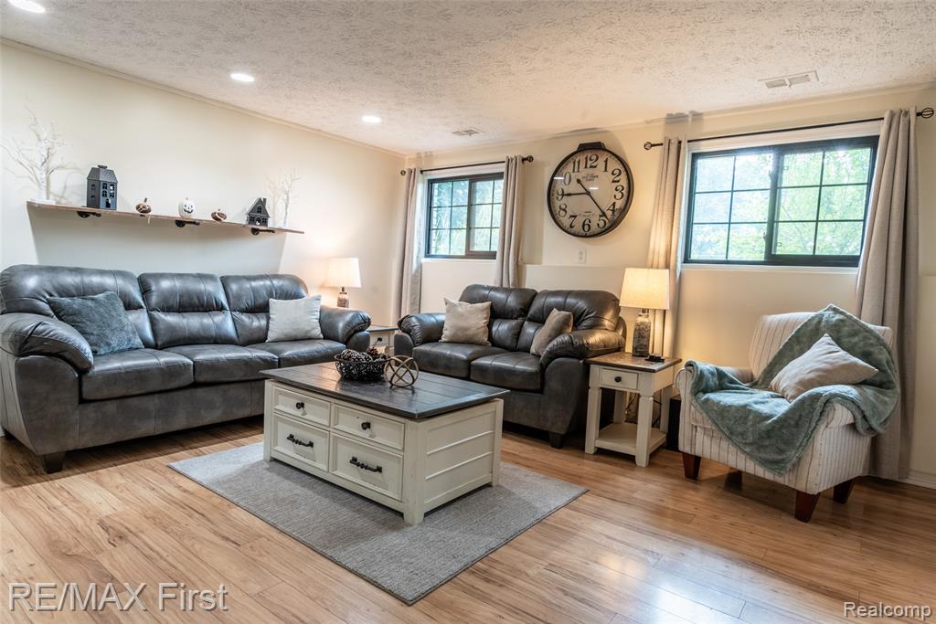 456 Loris Lane, Oxford, MI 48371 — Photo 12