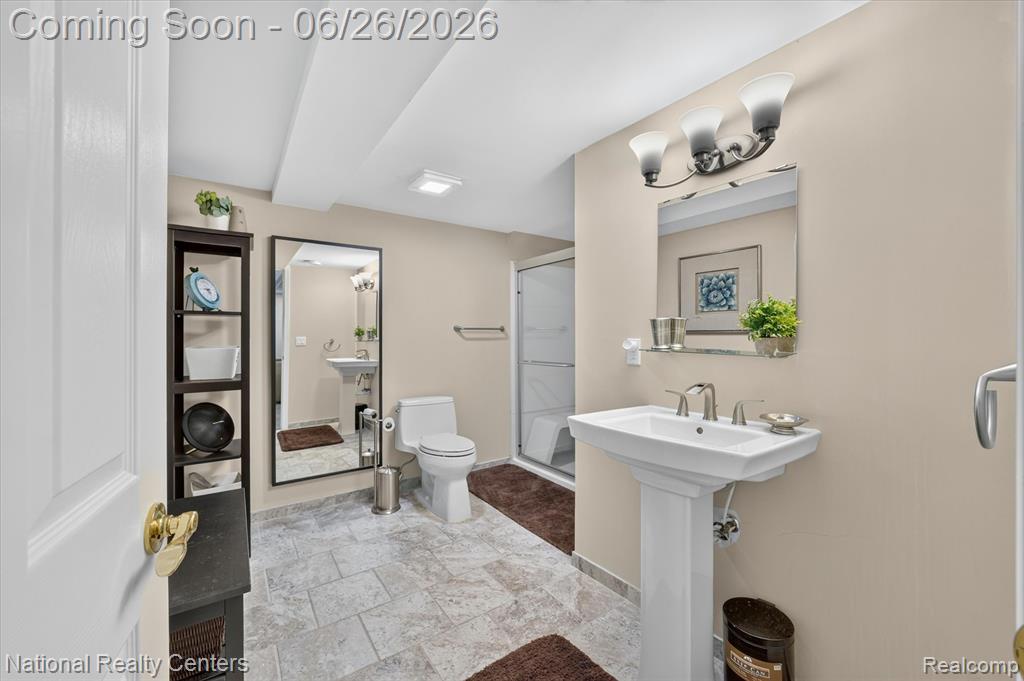 12257 Chandler Drive, Plymouth, MI 48170 — Photo 51