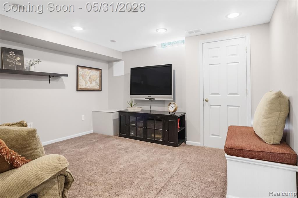 1170 Arabian Court, South Lyon, MI 48178 — Photo 48