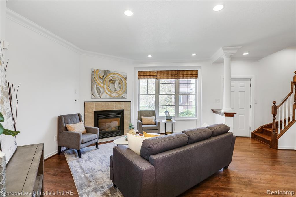 1757 TOWNSEND Street, Detroit, MI 48214 — Photo 5