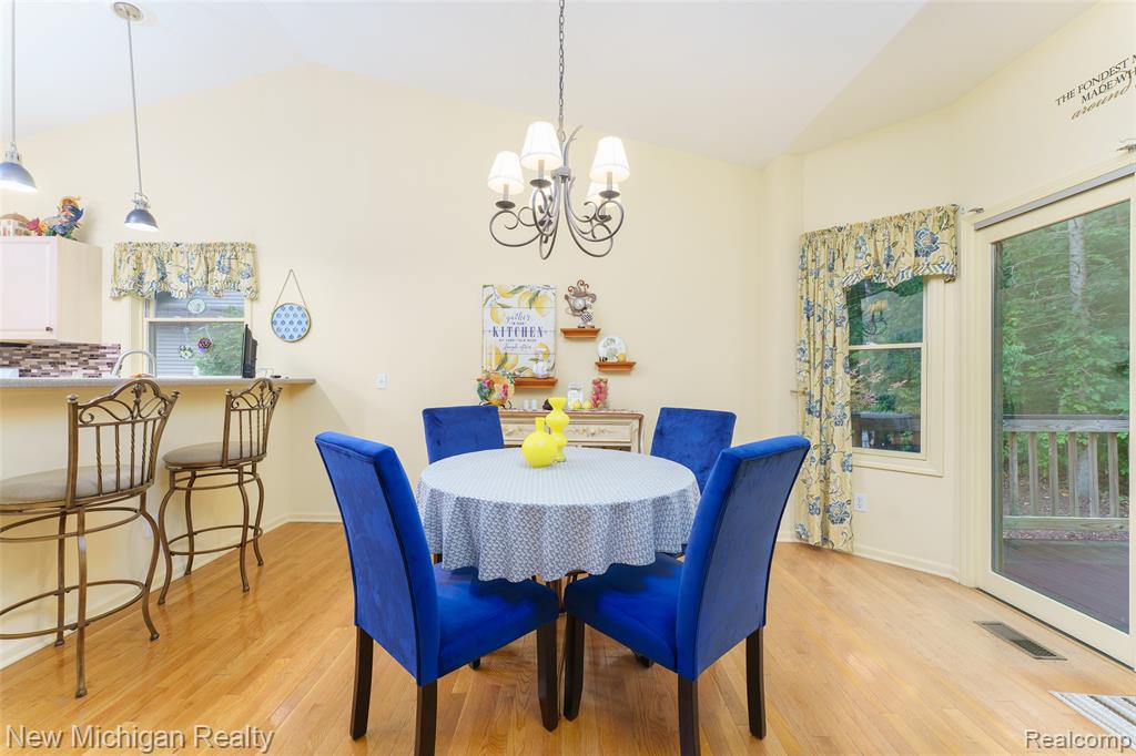 13111 Harbor Landings Drive, Fenton, MI 48430 — Photo 11