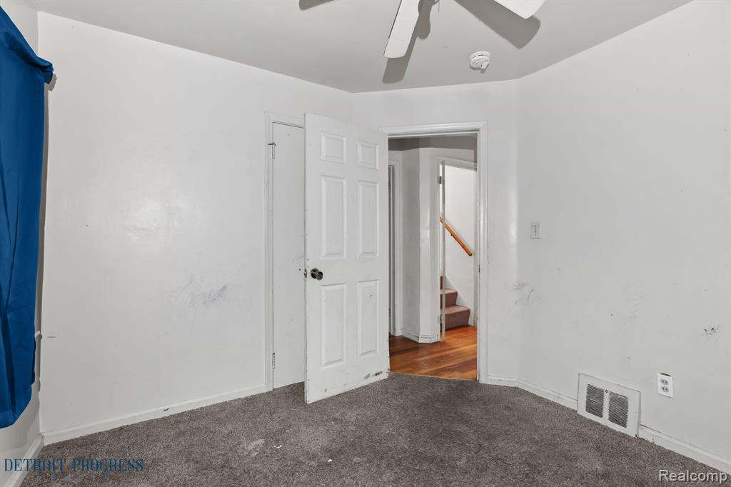 9327 FIELDING Street, Detroit, MI 48228 — Photo 6