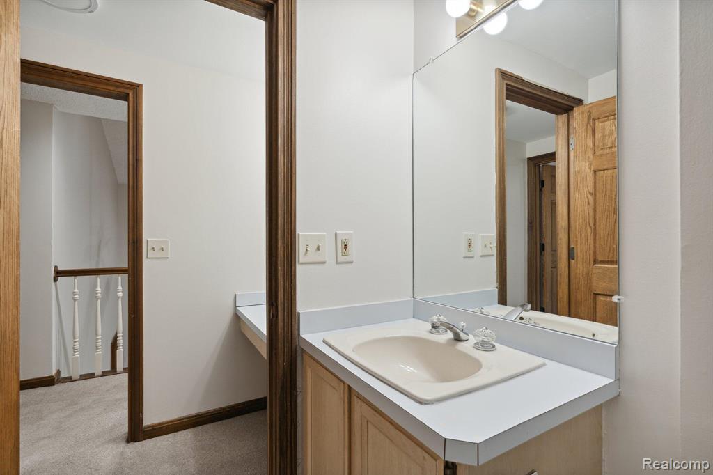 7910 Nankin Mills Street, Westland, MI — Photo 25