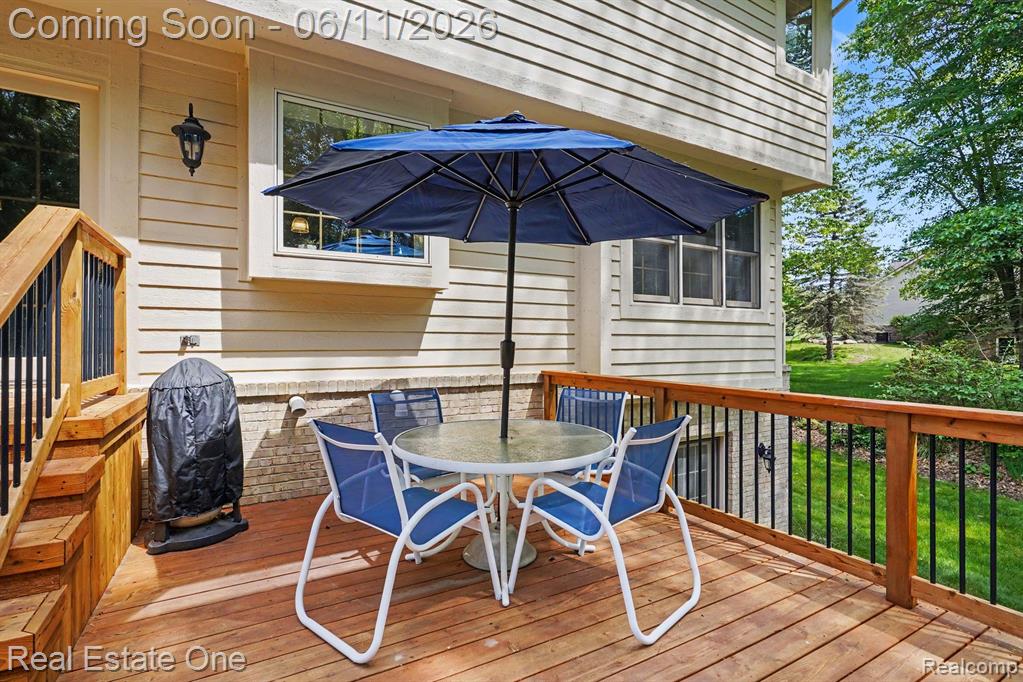 2958 Pine Needle Drive, White Lake, MI 48383 — Photo 33
