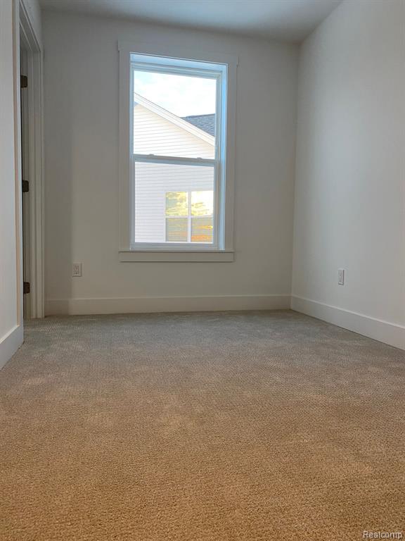 5564 HOBART, West Bloomfield, MI — Photo 27