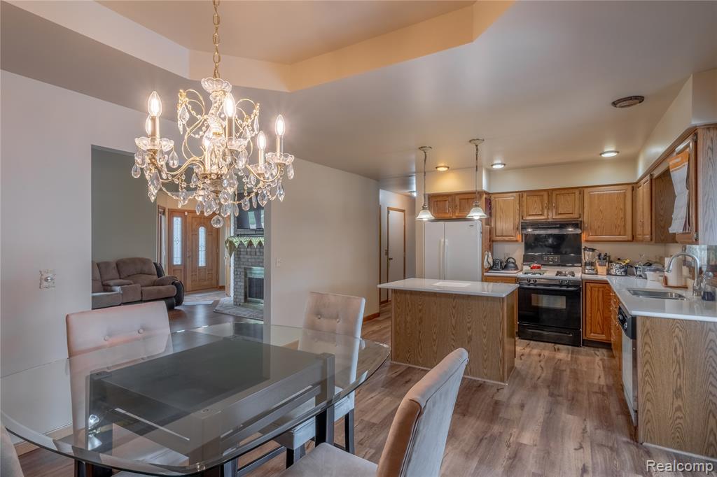 5005 Cedarbrook Drive, Saginaw, MI 48603 — Photo 7