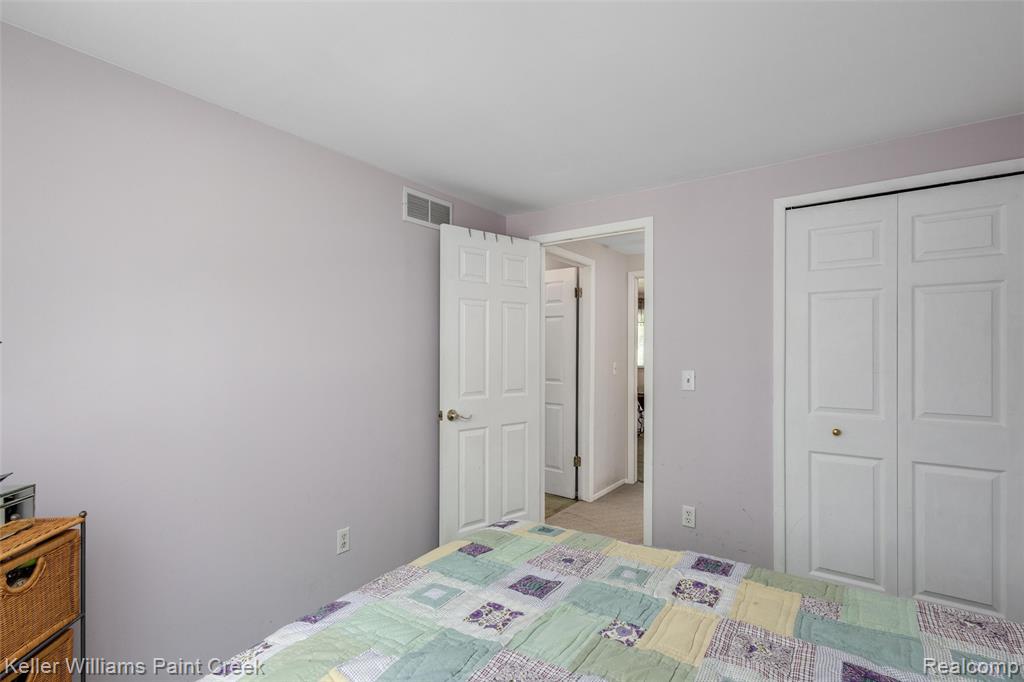 5778 NEW MEADOW Drive, Ypsilanti, MI 48197 — Photo 26