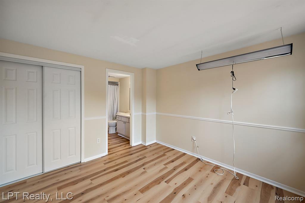 418 WILLOW GROVE Lane, Rochester Hills, MI 48307 — Photo 24