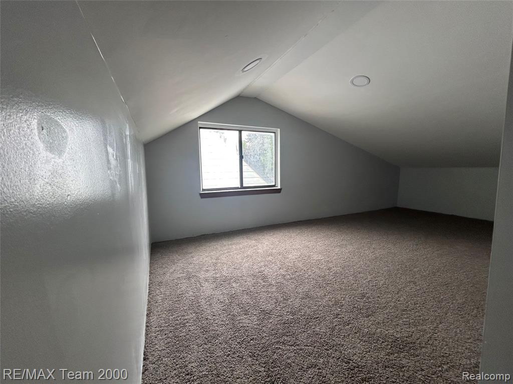 6390 Archdale Street, Detroit, MI 48228 — Photo 24