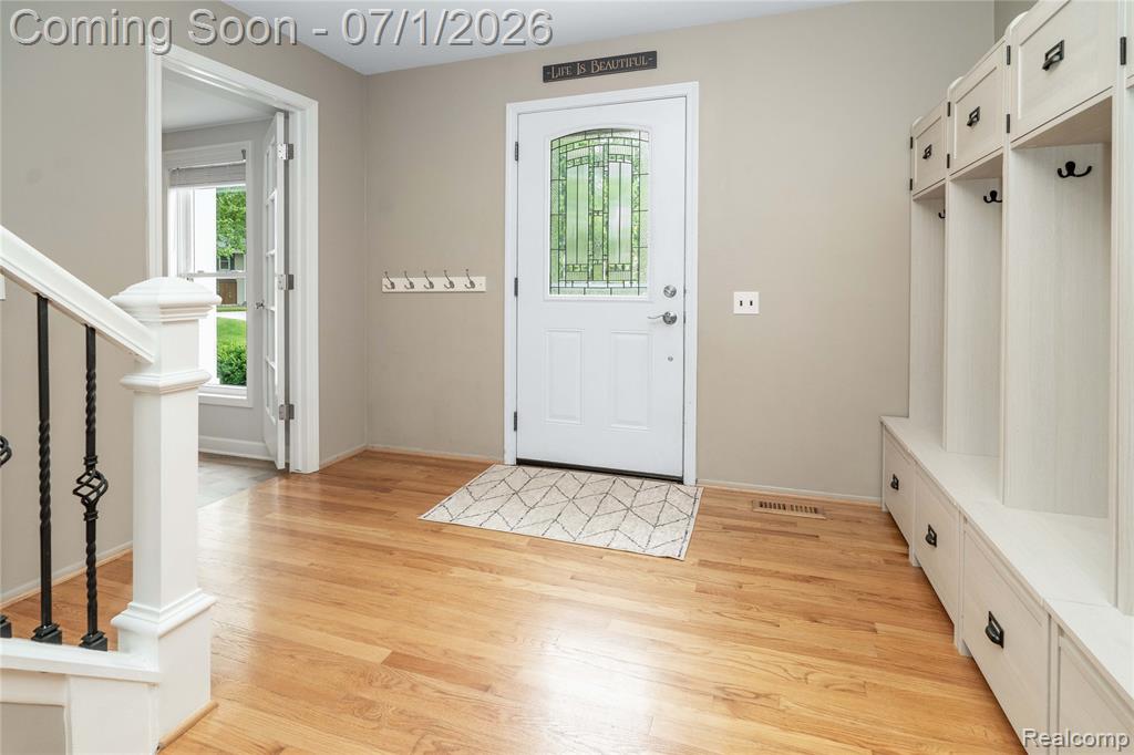 5441 Langlewood Drive, West Bloomfield, MI — Photo 3