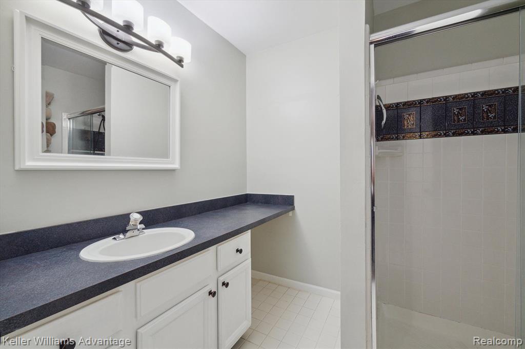 41688 WHITE TAIL Lane, Canton, MI 48188 — Photo 15