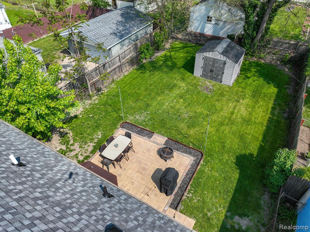 620 W KALAMA Avenue, Madison Heights, MI 48071 — Photo 25