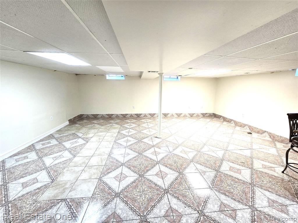 7290 Littlefield Boulevard, Dearborn, MI 48126 — Photo 17