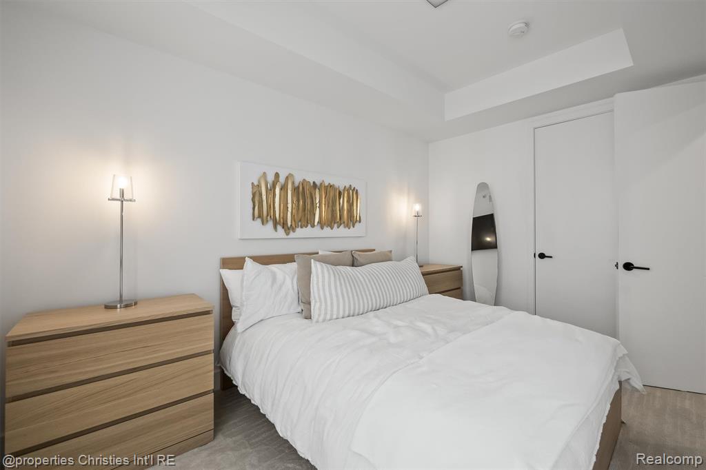 533 E Harrison Avenue, 35, Royal Oak, MI 48067 — Photo 28