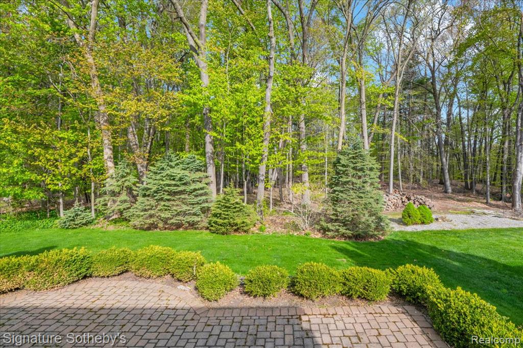 2668 Aubrey Drive, Lake Orion, MI — Photo 13