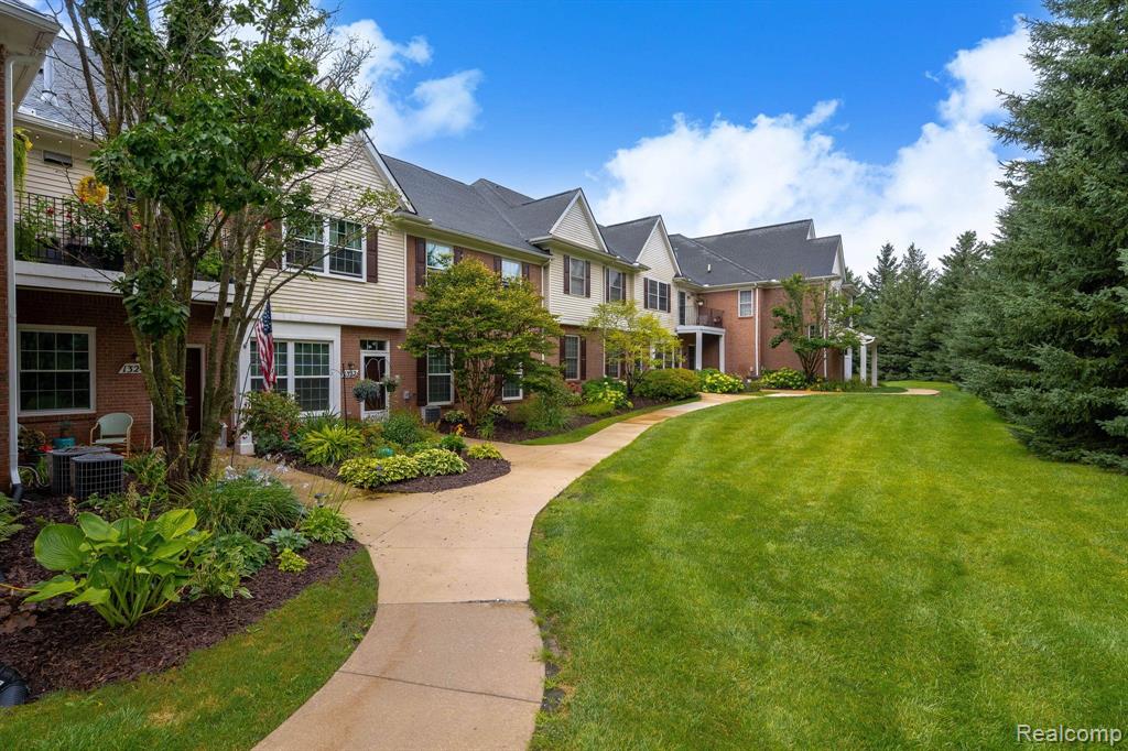 1324 DUFREE Boulevard, Howell, MI 48843 — Photo 27