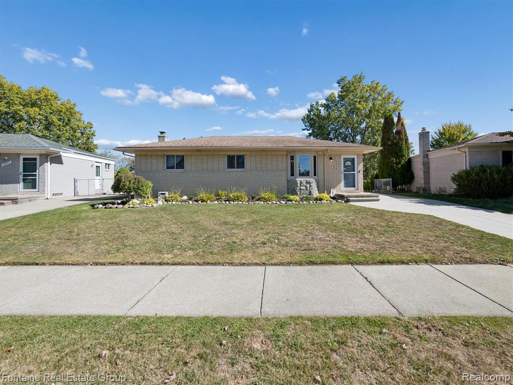 46966 McKenna Drive, Macomb, MI 48044 — front exterior