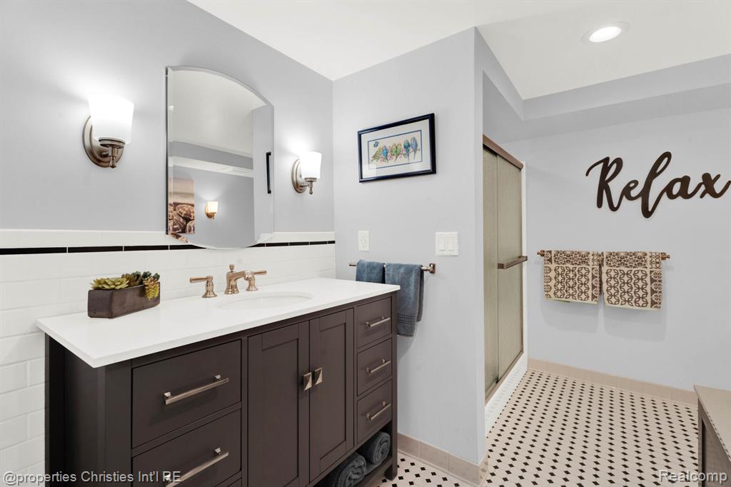 19418 Warwick Street, Beverly Hills, MI 48025 — Photo 50