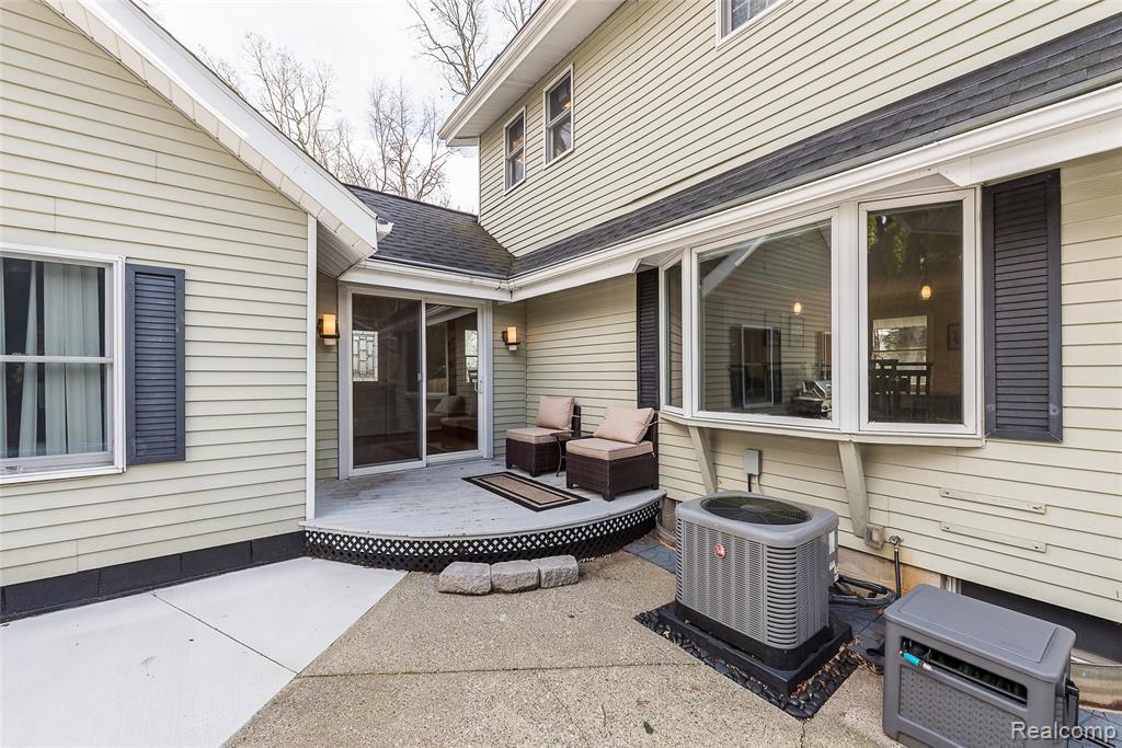 11834 Eriksen Drive, Pinckney, MI 48169 — Photo 29