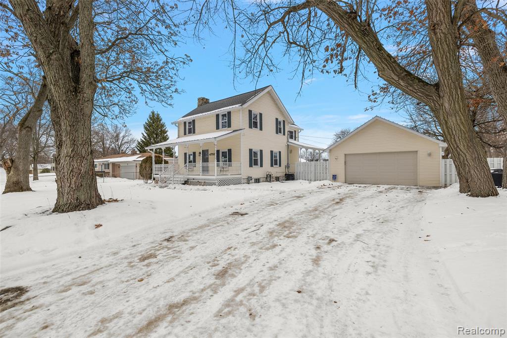 4755 Forest Avenue, Waterford, MI 48328 — Photo 5