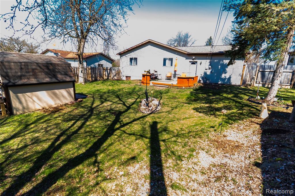 230 E Oregon Street, Lapeer, MI 48446 — Photo 5