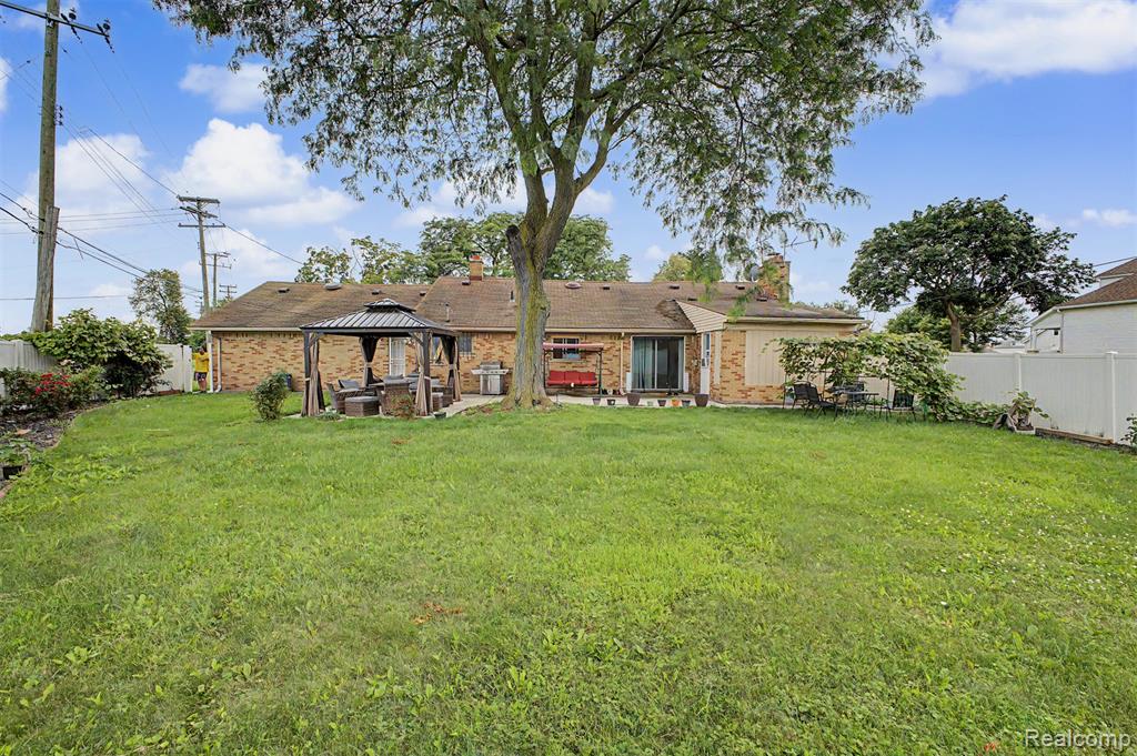 8650 Whitlock Avenue, Dearborn, MI 48126 — Photo 33