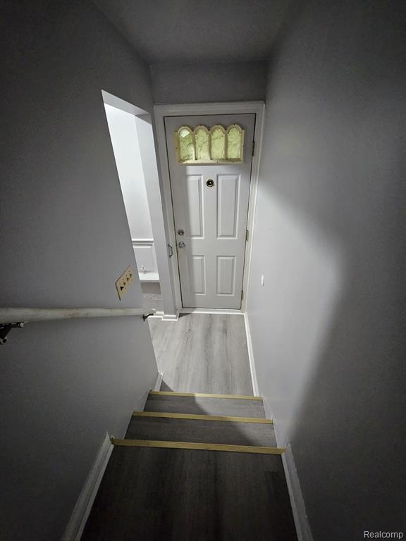 712 Garfield Avenue, Lincoln Park, MI 48146 — Photo 10
