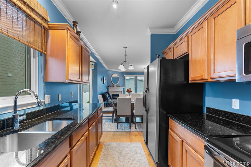 50425 Corey Avenue, Chesterfield, MI — Photo 12