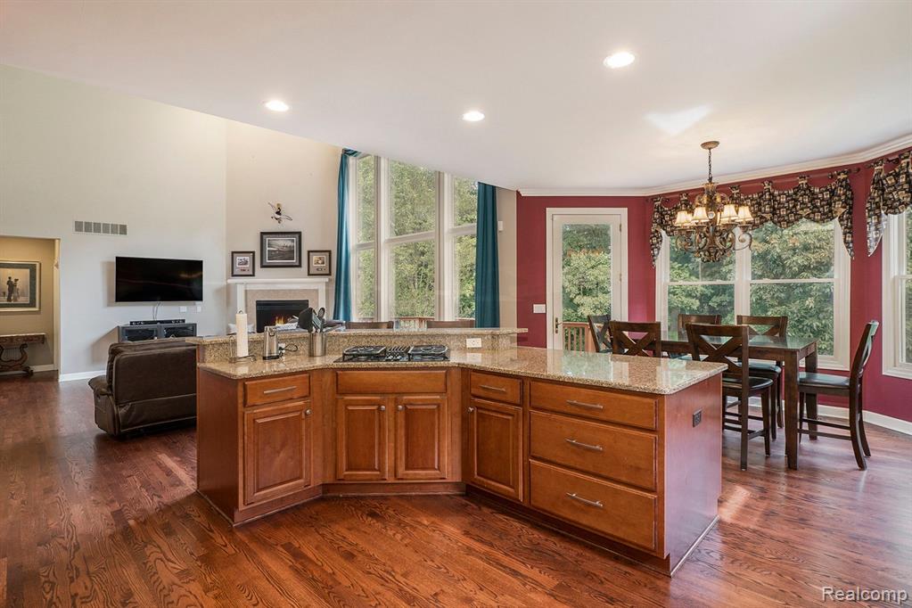 979 SUCHAVA Drive, White Lake, MI — Photo 13