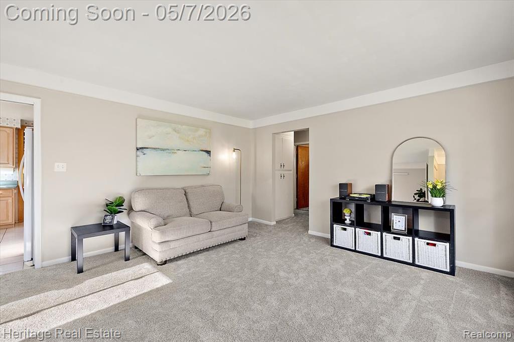 31881 Lamar Drive, Farmington, MI 48336 — Photo 7