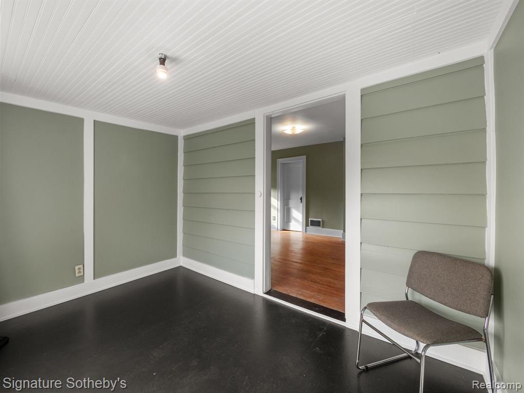 7 ROBERTSON Court, Clarkston, MI — Photo 36