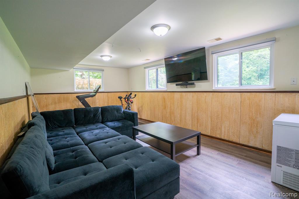 7333 Toma Road, Dexter, MI 48130 — Photo 32