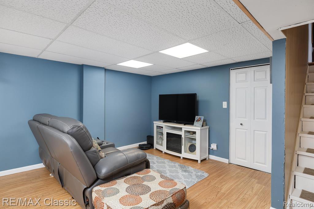 94 CRESCENT LAKE Road, Waterford, MI 48327 — Photo 23