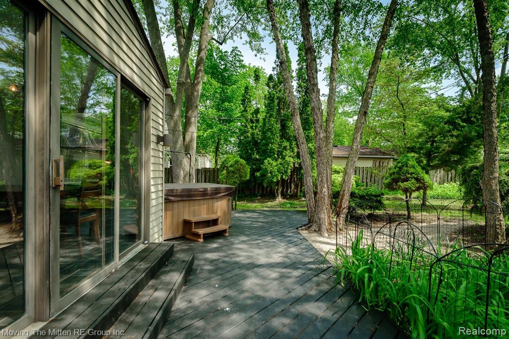 3090 EDGEWOOD Drive, Ann Arbor, MI 48104 — Photo 31