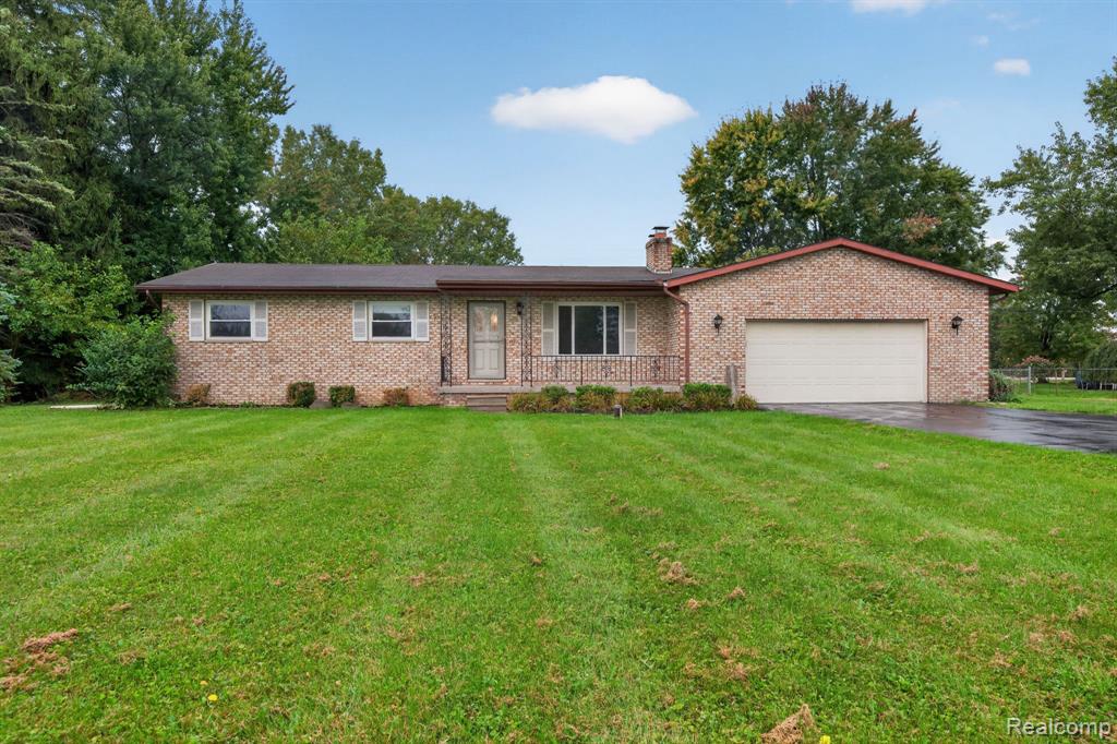 11025 Miller Road, Swartz Creek, MI 48473