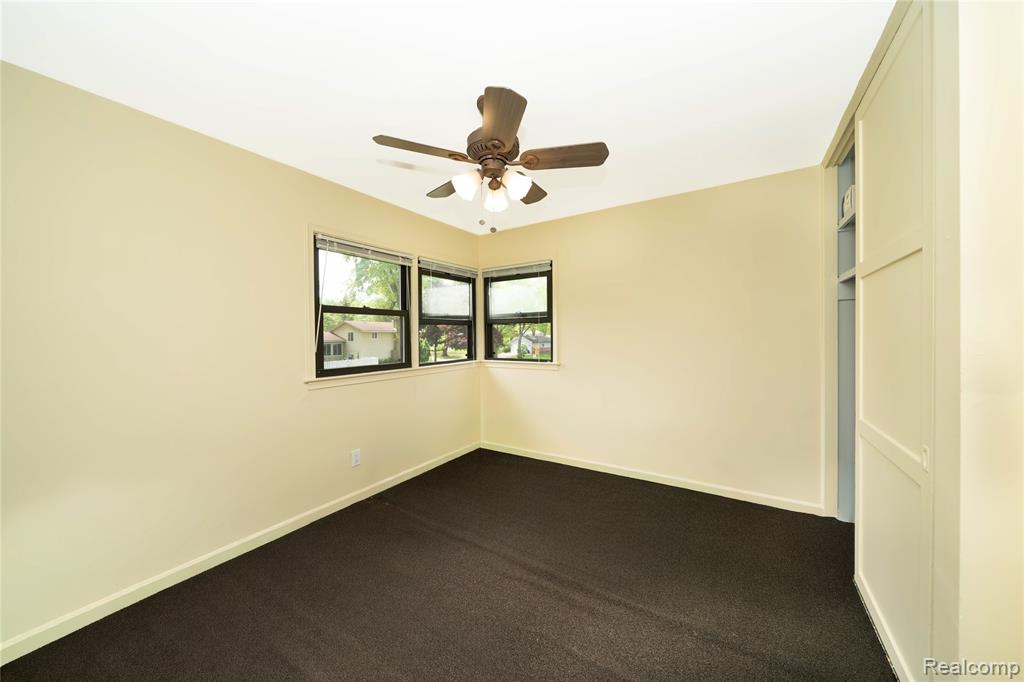 7806 Circle Boulevard, West Bloomfield, MI 48323 — Photo 20