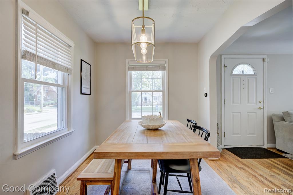 921 N Alexander Avenue, Royal Oak, MI 48067 — Photo 10