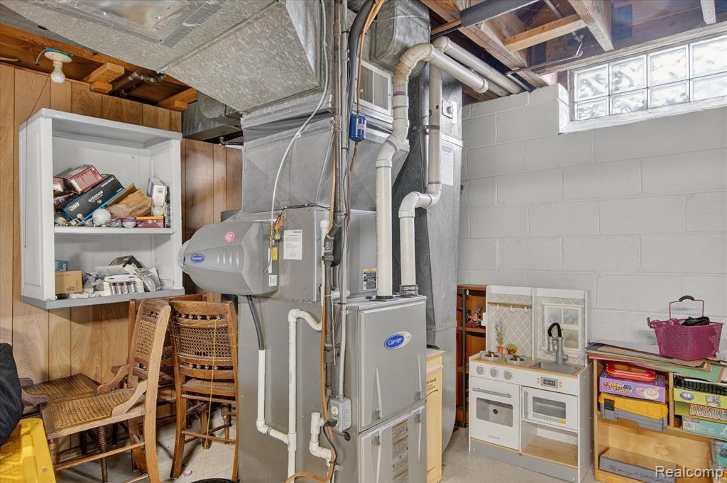 3 Adams Lane, Dearborn, MI 48120 — Photo 49