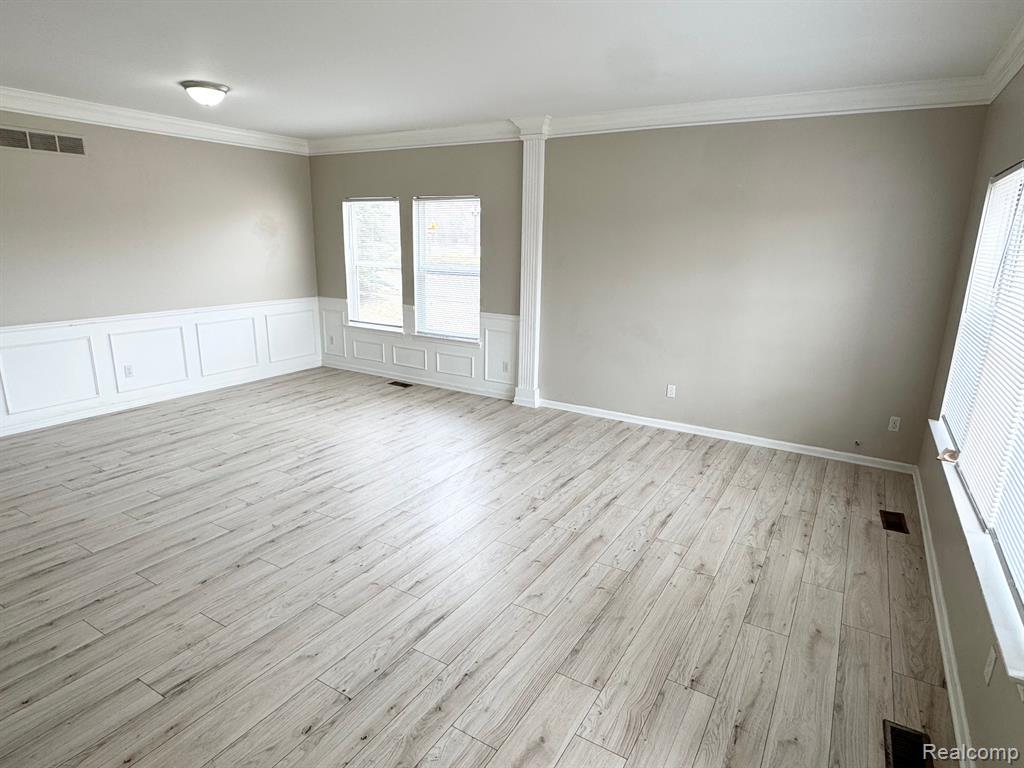 5144 HICKORY POINTE Boulevard, Ypsilanti, MI 48197 — Photo 2