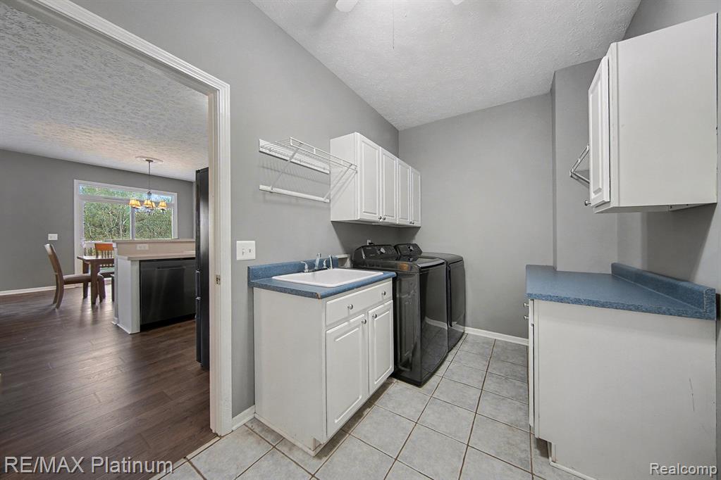 2643 KERRIA DRIVE, Howell, MI 48855 — Photo 6