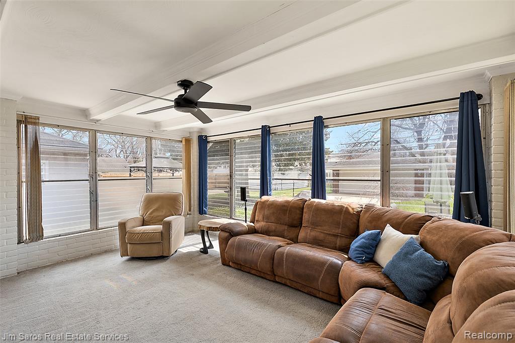 1837 Oxford Road, Grosse Pointe Woods, MI 48236 — Photo 17