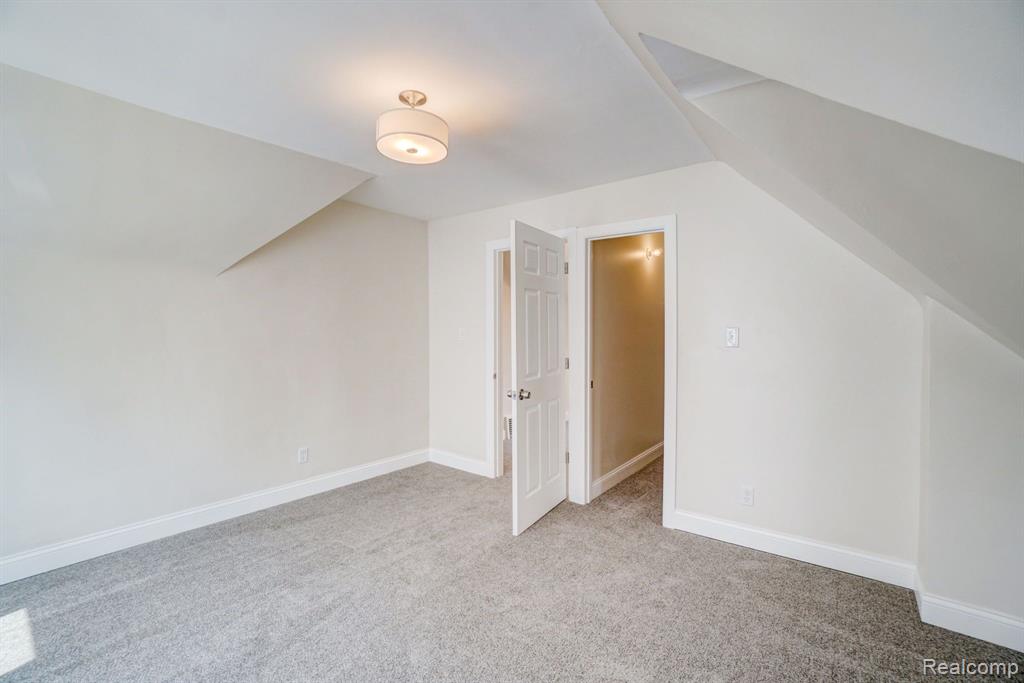 8327 INDIANA Street, Detroit, MI 48204 — Photo 21