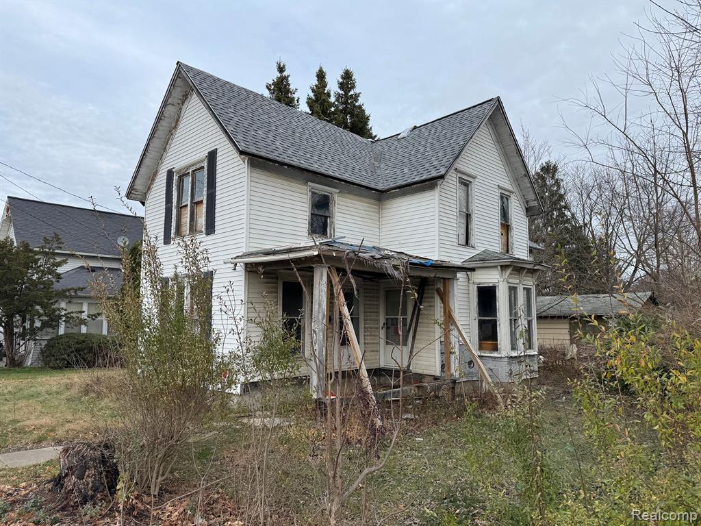 602 N SHIAWASSEE Street, Owosso, MI 48867 — Photo 2