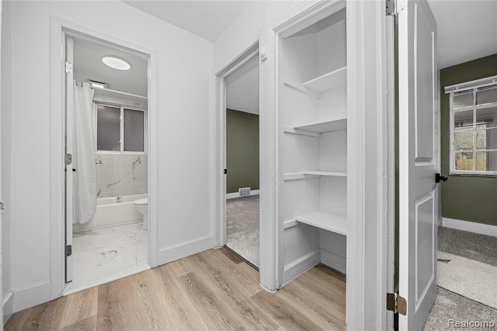 16871 Asbury Park, Detroit, MI 48235 — Photo 27