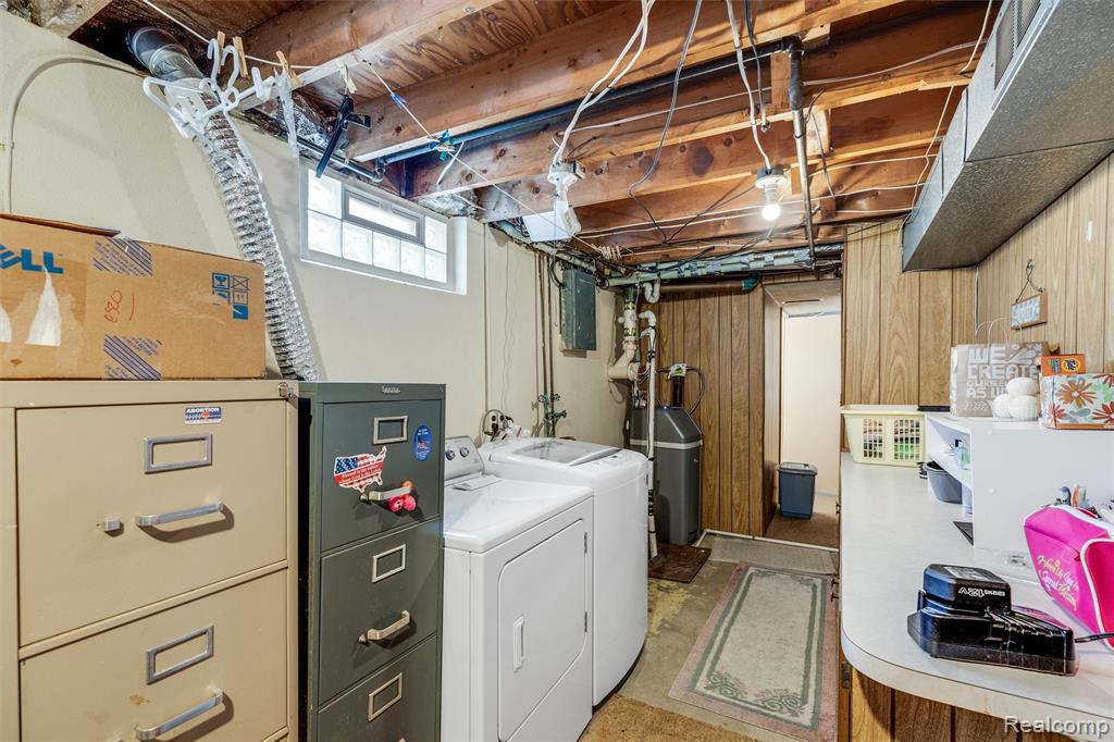 5214 Heath Avenue, Clarkston, MI — Photo 17