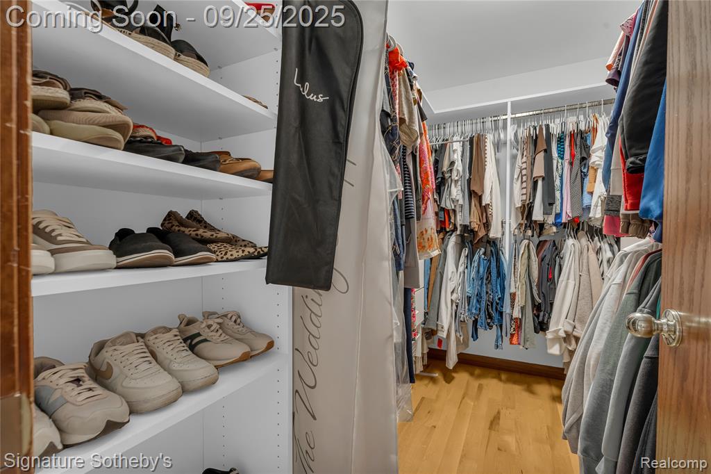 5226 Forest Valley Drive, Clarkston, MI 48348 — Photo 23
