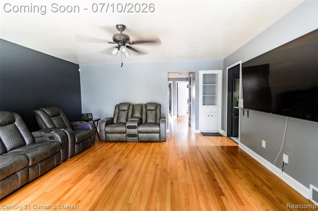 4209 Pardee Avenue, Dearborn Heights, MI 48125 — Photo 6