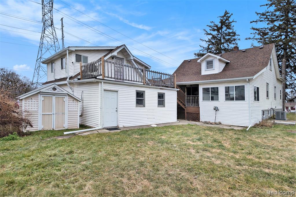 4138 Lapeer Road, Burton, MI 48509 — Photo 31