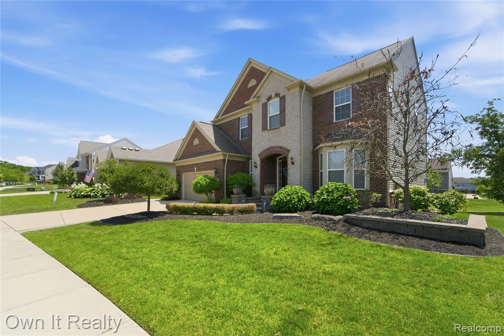 58683 Winnowing Circle S, South Lyon, MI 48178 — Photo 2