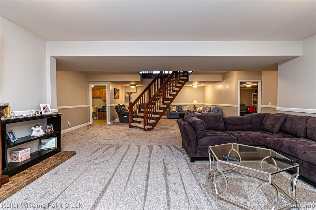 4998 Menominee Lane, Clarkston, MI 48348 — Photo 55